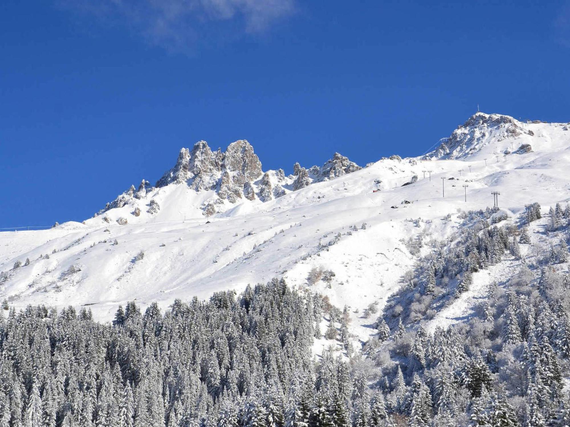 Appartement Ensoleille Avec Tv, Proche Pistes Et Commerces, Residence Plein Soleil, Les Allues - Fr-1-182-18 Méribel Zewnętrze zdjęcie